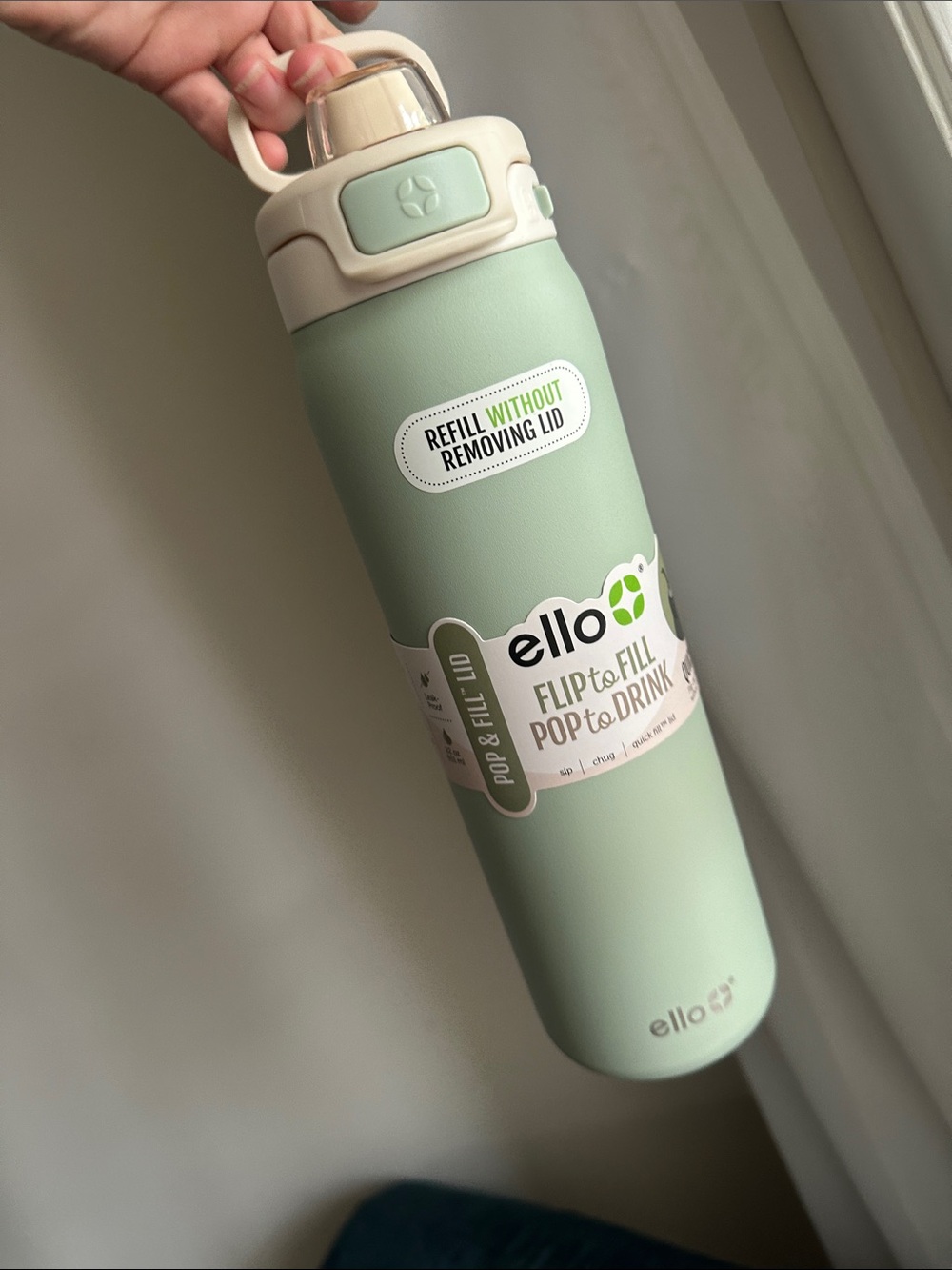 🫐3/$25 SALE - Ello Flip & Fill Pop Top Water Bottle - Green and Cream